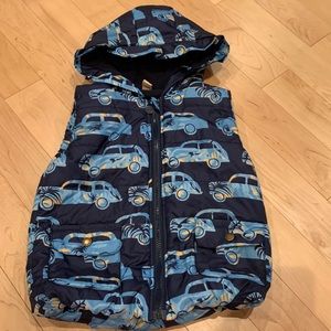 Boys vest with hood- size 4-5T